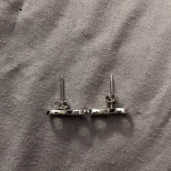 SS infinity earrings - Picture 4 of 5